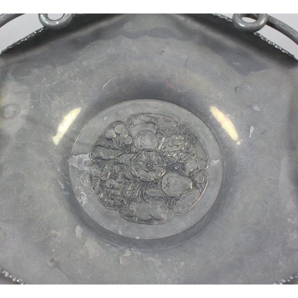 Cromwell Hand Wrought Hammered Aluminum Fruit & Flowers Tray Bride Basket - Picture 3 of 6